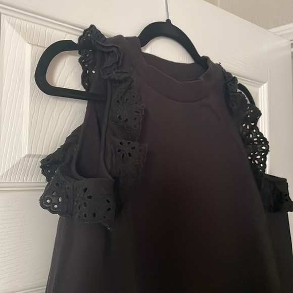 H&M Hoodie Cut out shoulders with crochet design - Picture 4 of 5